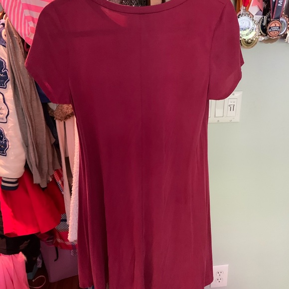 Maroon T shirt dress - Picture 2 of 2
